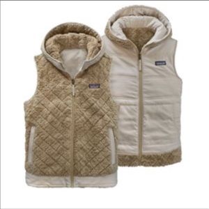 Patagonia reversible hooded vest, size medium